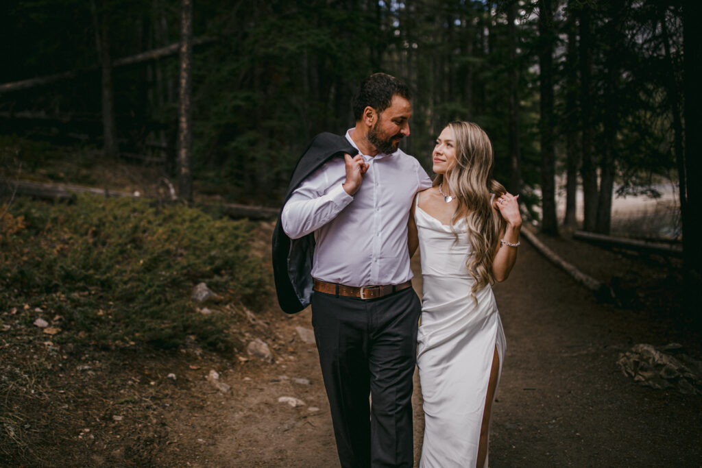 How much does it cost to get married in Banff