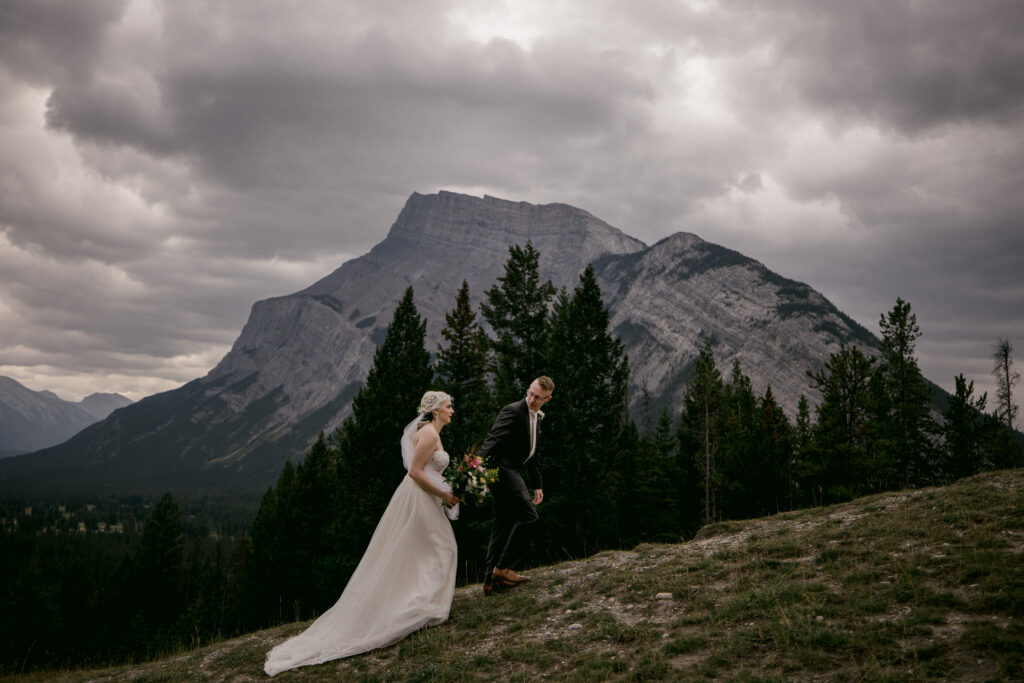 Moody-tunnel-mountain-wedding